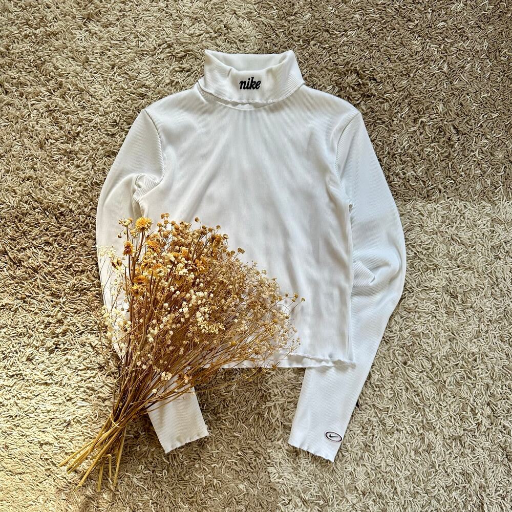 Nike Sportswear Ribbed Long-sleeve Tee White Turtleneck CU5364-100 Size L